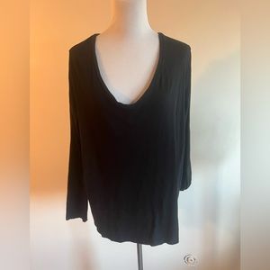 Old Navy L/S V-neck top